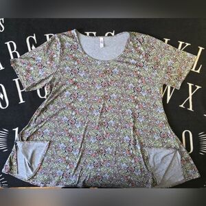 LulaRoe Shirt